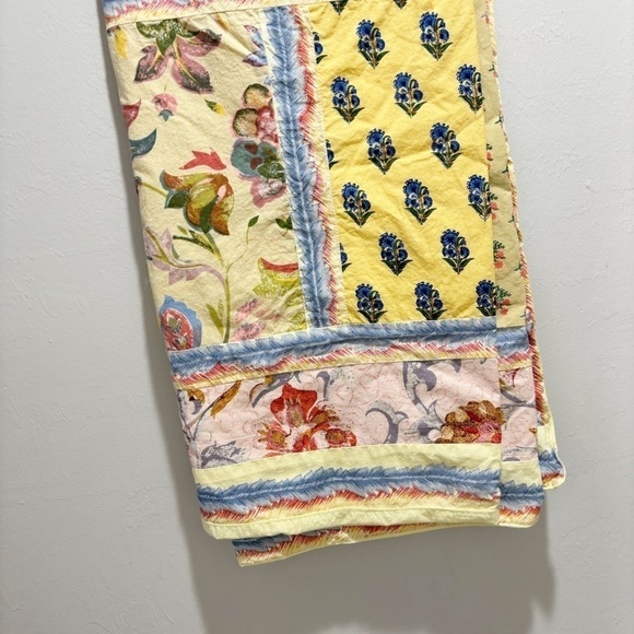 HANDPRINT NEIMAN MARCUS Multicolor Patchwork Farmhouse Tablecloth 56”X58” India - Picture 2 of 8